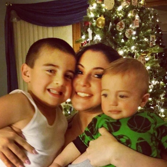 💗Family 💗 - Picture 5 of 16